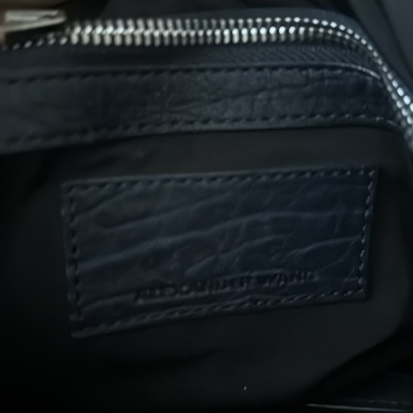 Authentic Alexander Wang bag with dust bag- Rockie women’s handbag in navy - Picture 5 of 5